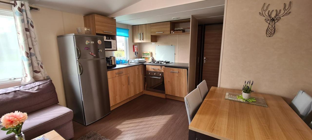 Mobil-Home 8 Personnes Vue Lac & Wi-Fi Inclus 翁赞 外观 照片